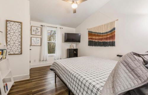 Urban Explorer Pad - 3BR - Backyard -Parking - Foto 6