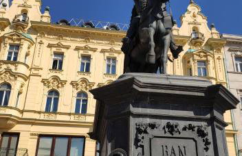Luxurios and historic apartment "Shine" - right on the Main Square - Foto 63