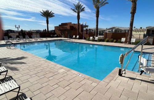 Monte Vista Village Resort Mesa 3 Bed 2 Bath Age Restricted Must be 55 or more - Photo 35