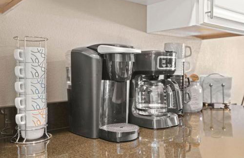 Cocoa Beach Club - Oceanfront Condos with Pool next to Pier and Port Canaveral - Foto 33