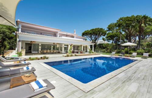 Dazzling Almancil Villa Villa Magorian 4 Bedrooms Spacious Furnished - Photo 12