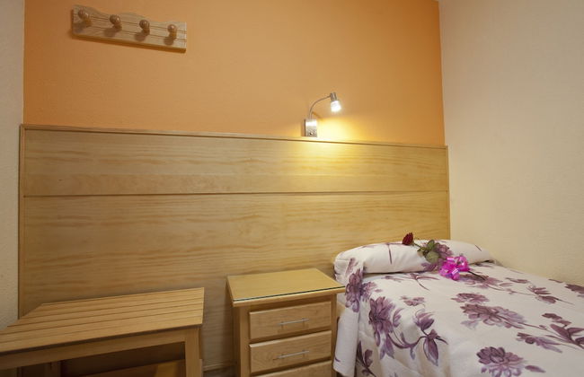 Malaga 101679 3 Bedroom Apartment By Mo Rentals - Photo 4