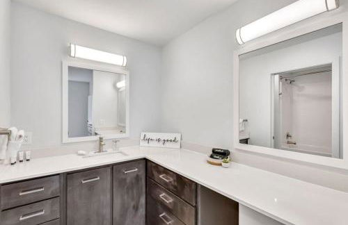 Luxury Austin Stay Near St Davids Pool and Gym - Foto 14