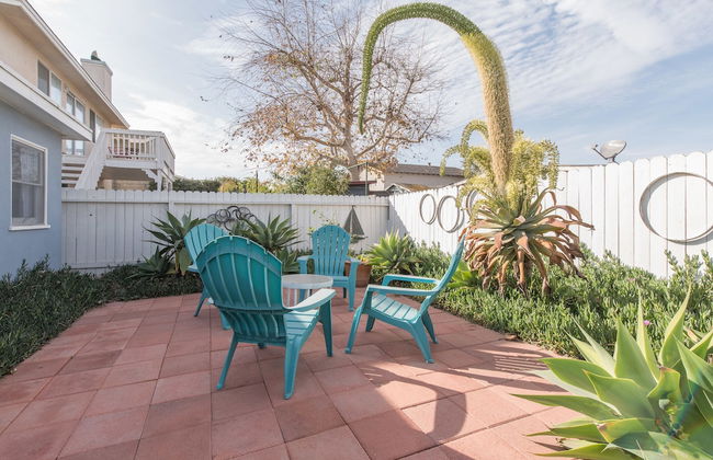 Ventura Beach Cottage - Photo 28