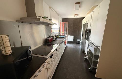 Casa Natura Flassia de 240m2 con piscina privada - Photo 33