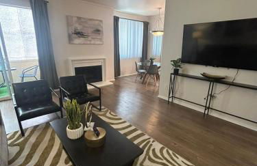 Beverly Hills City Vibe 1 br Apt w Parking 324 - Photo 19