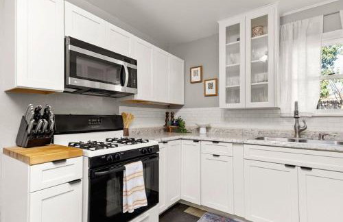 Stylish and Cozy 2BR in Vibrant East Austin - Foto 6