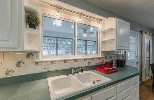 Enchanting historic townhouse by CozySuites - Foto 24