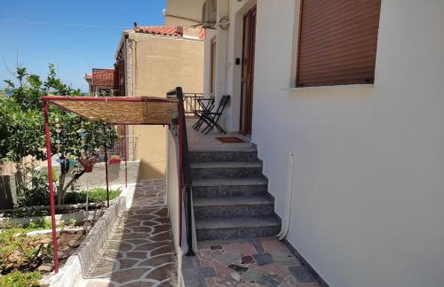 Myron & Gabby's House - Photo 10