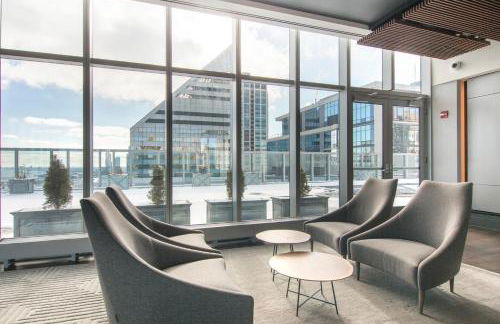 Blueground The Loop pool AC nr park CHI-1188 - Foto 31