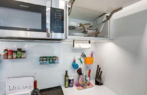 Modern Artist Loft Canvases Coffee and Comfort - Foto 16