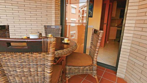 Apartamento de vacaciones con terraza - Photo 3