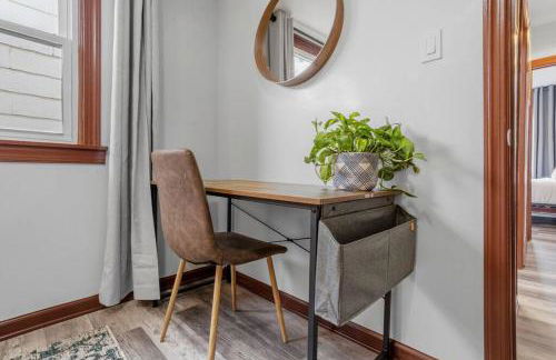 Renovated 6BR 2BA AC home and Game Room - Foto 50