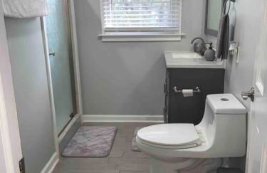 Renovated 3bedroom 2.5bath 2 story house w/ garage - Foto 21