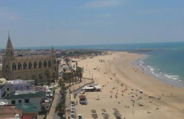 Apto Playa de Regla, primera linea, Parking, AA y wifi - Foto 1