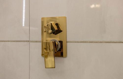 FASHION APARTMENT GOLD Bologna with JACUZZI & CAR GARAGE - Foto 69