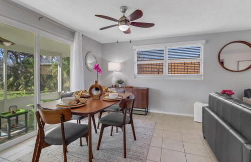 Little Beach House w/ POOL&SPA - 5 minutes to Vanderbilt Beach (Pet Friendly) - Photo 28