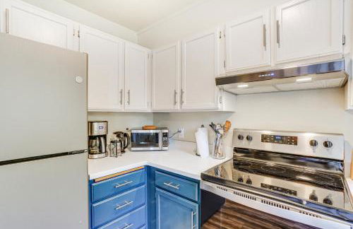 Airy Fortuna Apartment with Deck! - Foto 11