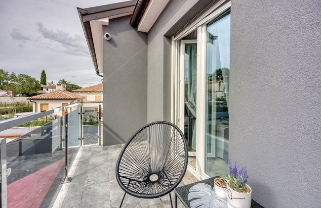 Peaceful Blooming Villa With Pool - Foto 17