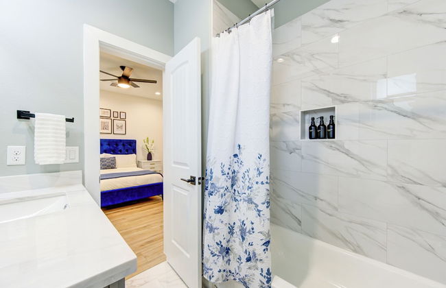 Modern Cozy Home with King Bed - Foto 34