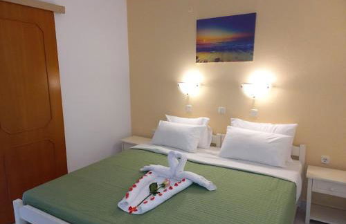 Nik Litinas Apartments with pool - Photo 60