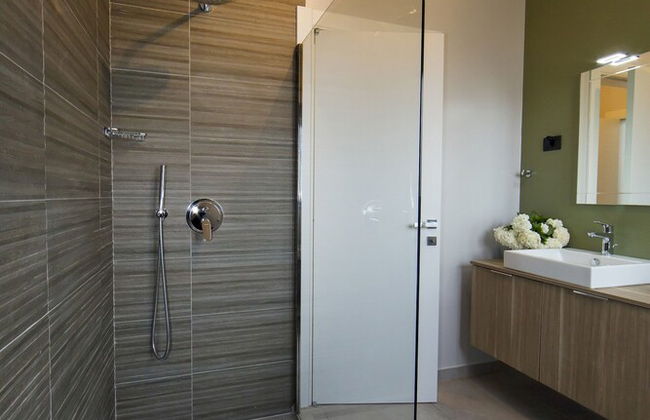 Spacious Villa With Private Pool and Jacuzzi in Porec - Foto 9