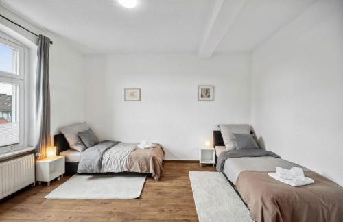 Wupper Home II, Top Lage Ideal für Geschäftsleute, Monteure, Familien, 3 Zimmer, Flachbild-TV - Foto 11