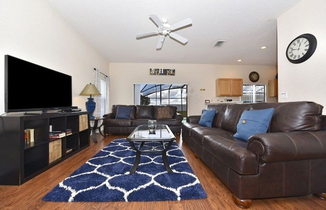 Cozy 5bed High Grove Resort W Pool, Spa, Game Rm, Mins To Disney-133 5 Bedroom Home by RedAwning - Foto 1