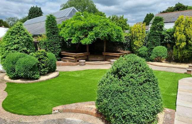 Remarkable 4-bed Cottage in Cearleon - Foto 1