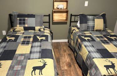 High-View Catskills Cabin - Photo 23