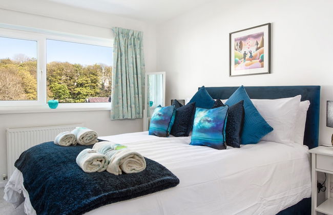 Ty Hapus - Close to Beach and Town - Photo 21