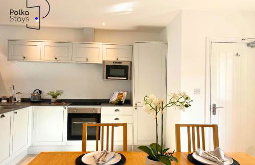 No 6 PolkaStays Ivy Farm Orchard Suite - Foto 13