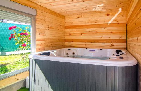 Stunning Home In A Peroxa With Wifi - Foto 21