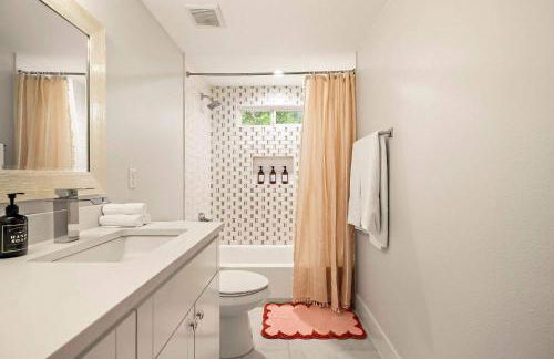 Desert Disco - 4BR Mid-Century Modern Design - Foto 38