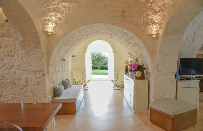 Luxury Trulli Terrarossa With Pool - Photo 21