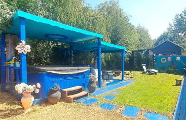 Lakeland Lodge with private Hot Tub and fishing - Foto 40