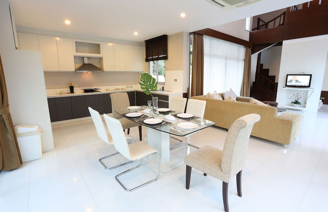 AnB Pool Villa 3BR Glass House in Pattaya - Foto 8