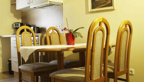 Ferienwohnung mit Balkon in Schmölln - Foto 3