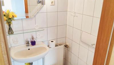 L4 - Urlaubsmagie - Kleine Wohnung am Wanderweg - Foto 5