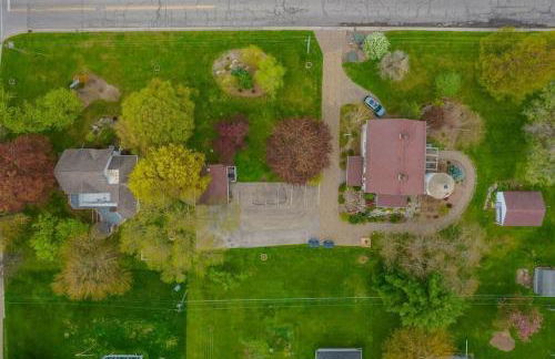 Urban Farmstead Family Retreat - Game Barn - Foto 35