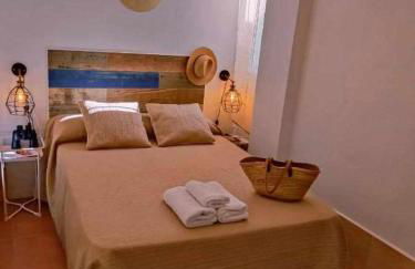 Dos Casas juntas y Patio común a 25 metros de la Playa - Photo 4