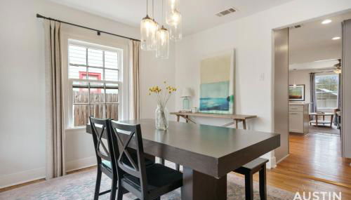 Elegant Escape Gourmet Kitchen and Outdoor Living - Foto 3