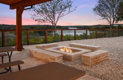 Guadalupe Bluff Mediterranean - Foto 40