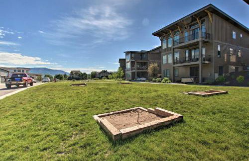 Newly-Built Lakeside Gem with Community Perks! - Foto 41