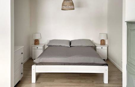 Czerwone Drzwi - Foto 23