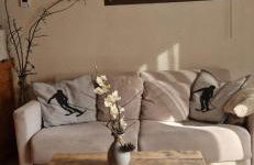 Pierre de Famille - Photo 1