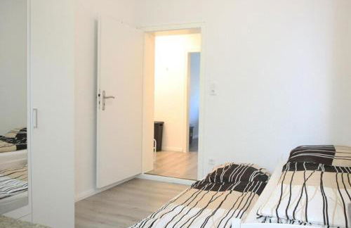 Wunderschöne und moderne Ferienwohnung mit Garten - Photo 10