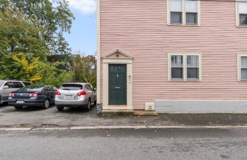 1BR on SALEM Common w/ Parking l Walk to Town - Photo 19