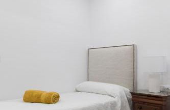 La Bodega Con Parking Gratis - Foto 6