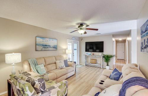 Sea La Vie Coastal Getaway Steps from the Beach - Foto 4